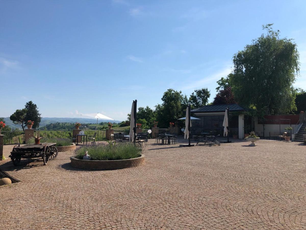Cascina San Michele Bed & Breakfast Costigliole d'Asti Luaran gambar